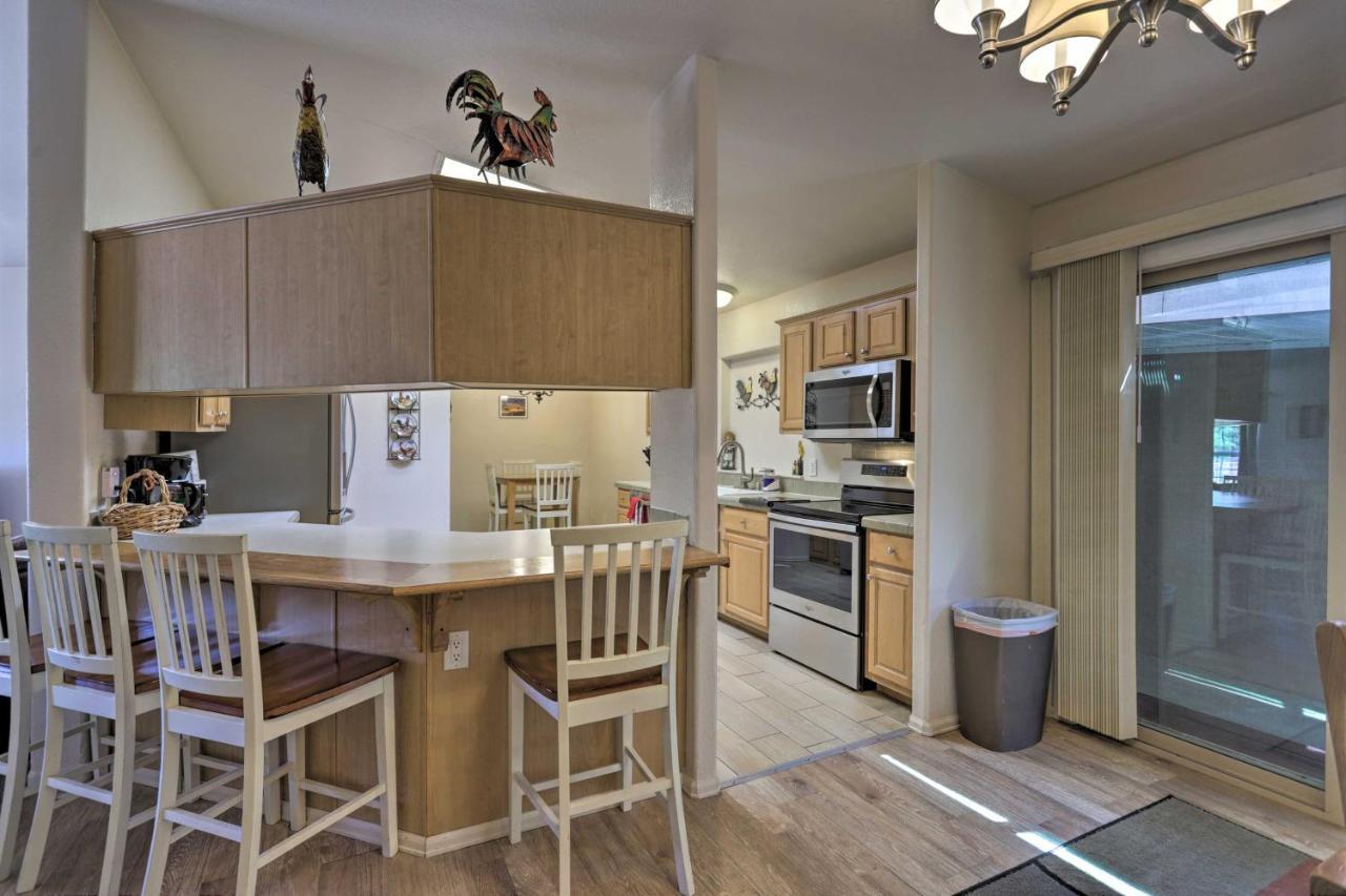 Rustic Retreat Moab Townhome With Grill And Fire Pit Luaran gambar