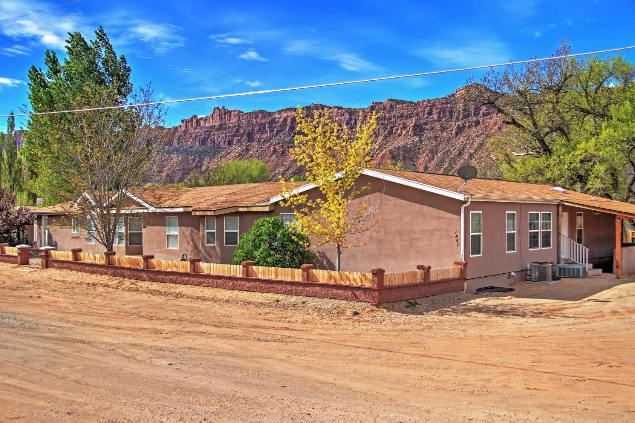 Rustic Retreat Moab Townhome With Grill And Fire Pit Luaran gambar